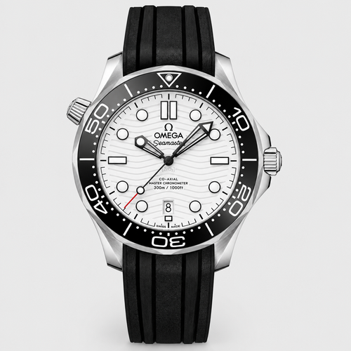 Wave-Pattern Round Bezel Watch