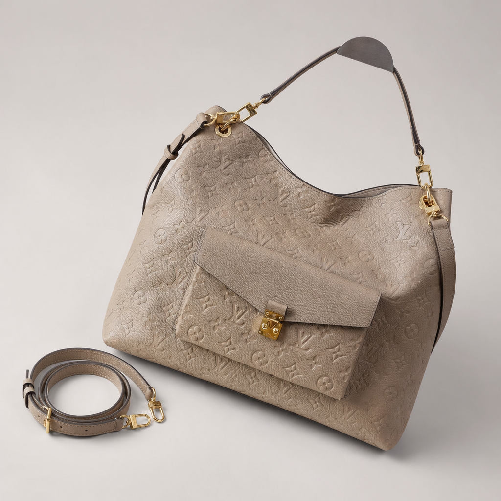 Leather Hobo Bag with Front Pocket — variant 001