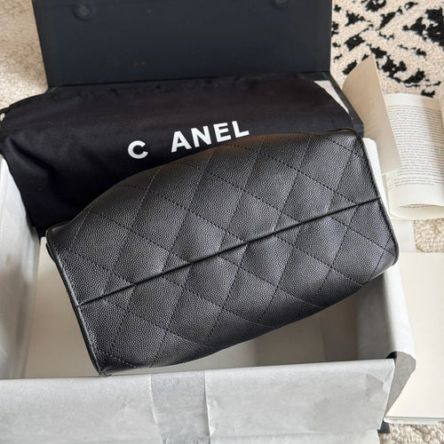 Quilted Bucket Bag — Black & Pastels