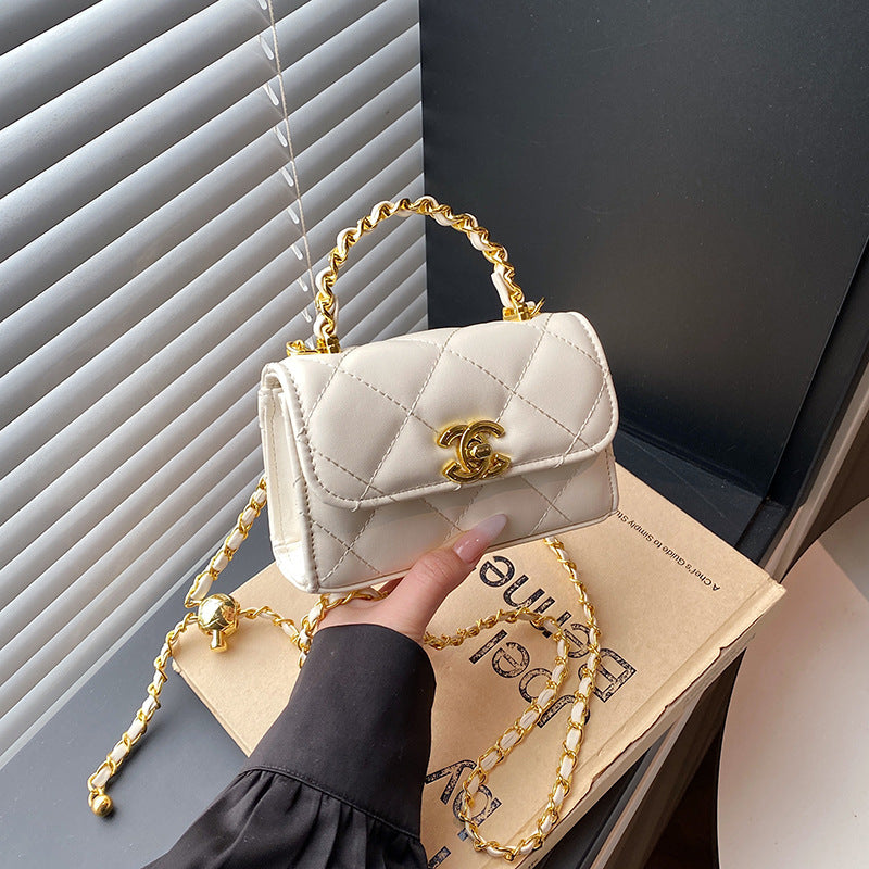Women's Diamond Quilted Chain Shoulder Bag