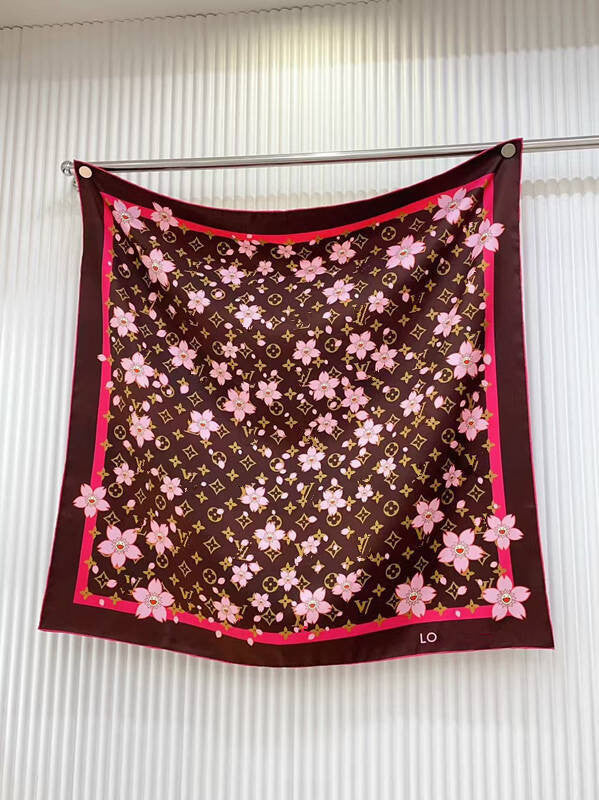 Women's Fashion Lightweight Square Scarf